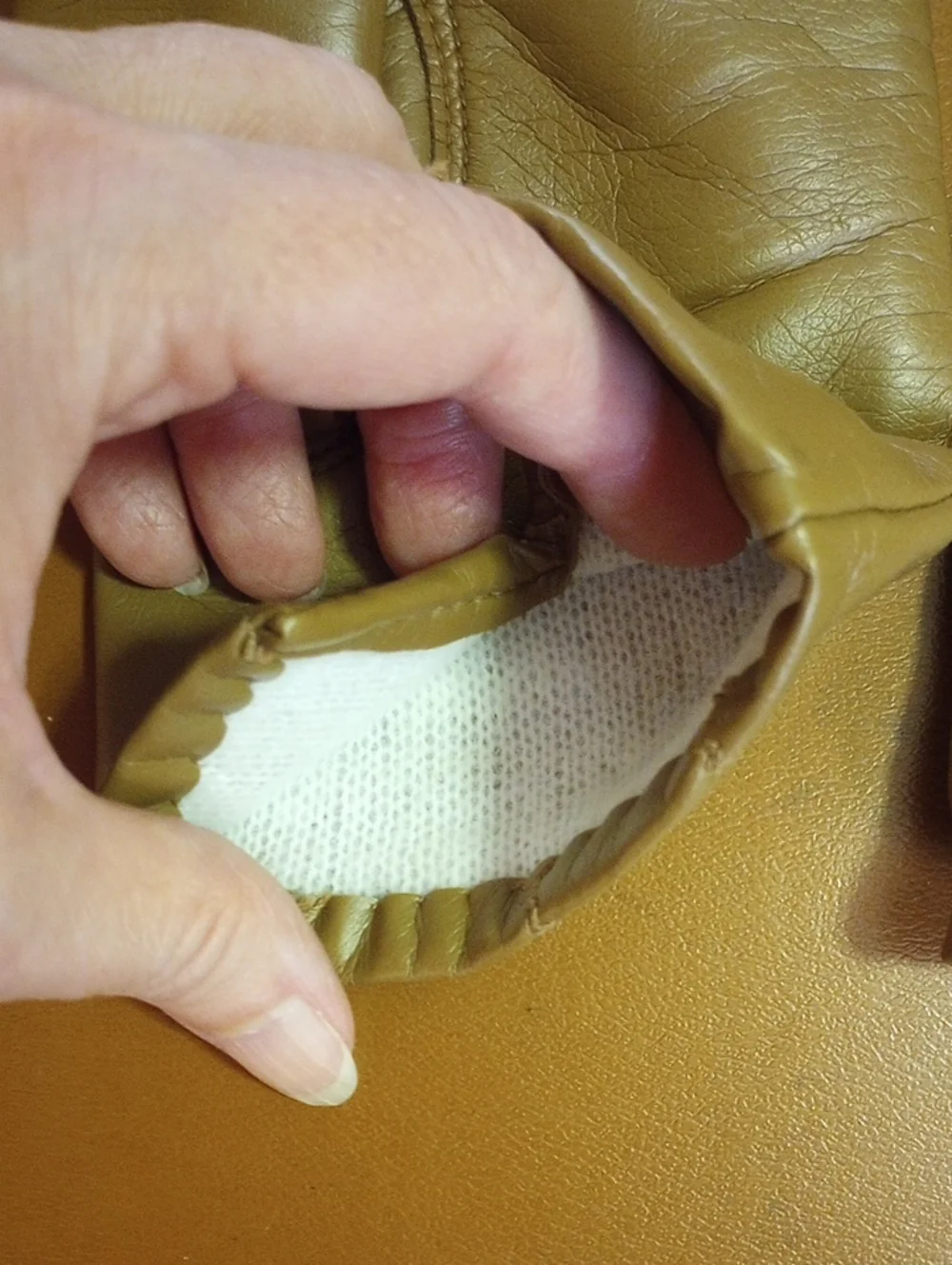 Vintage Retro Brown Vinyl Gloves w/ White Acrylic Knit Lining, WPL, Size B